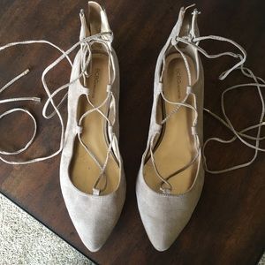 BCBGeneration Wrap Flats
